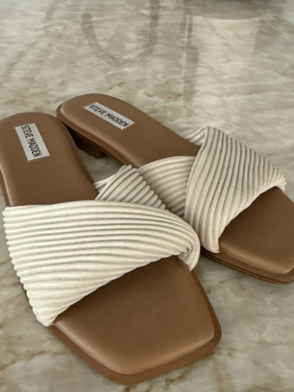Steve Madden Cream Ribbed Crossover Slide Sandals